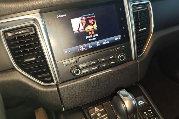 Used Porsche Macan 2017 Macan 2.0T Audio And AC Panel
