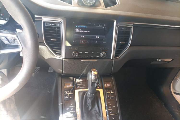 Used Porsche Macan 2017 Macan 2.0T Audio And AC Panel