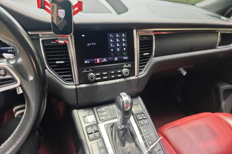 Used Porsche Macan 2017 Macan 2.0T Audio And AC Panel