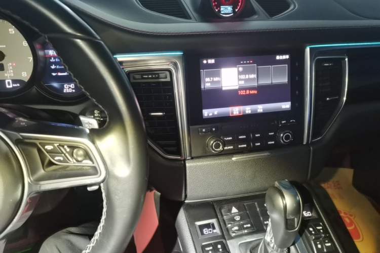 Used Porsche Macan 2017 Macan S 3.0T Audio And AC Panel