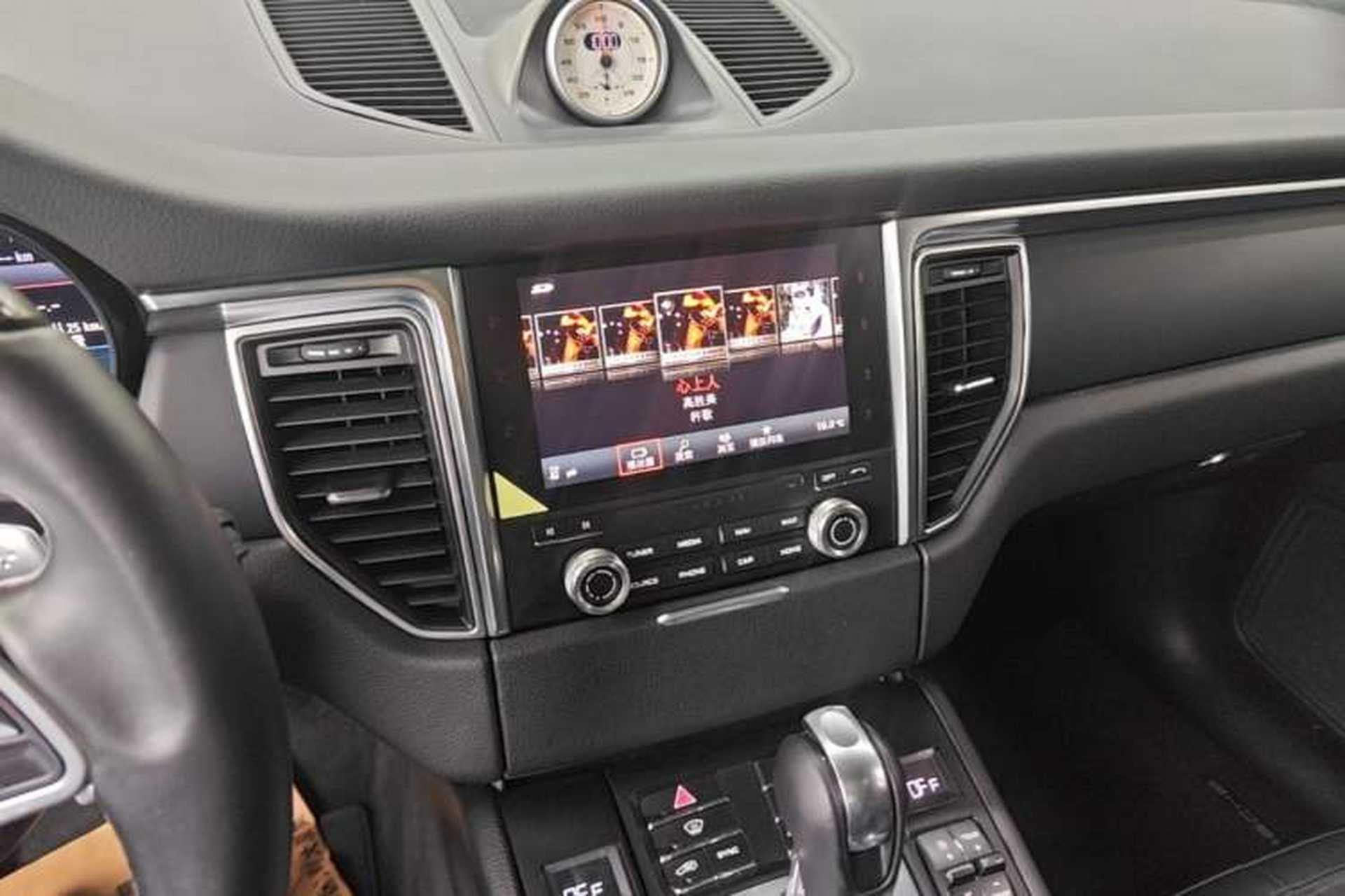 Used Porsche Macan 2017 Macan 2.0T Audio And AC Panel