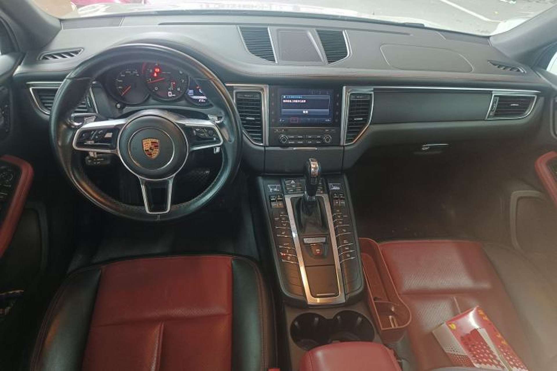 Used Porsche Macan 2017 Macan 2.0T Center Console