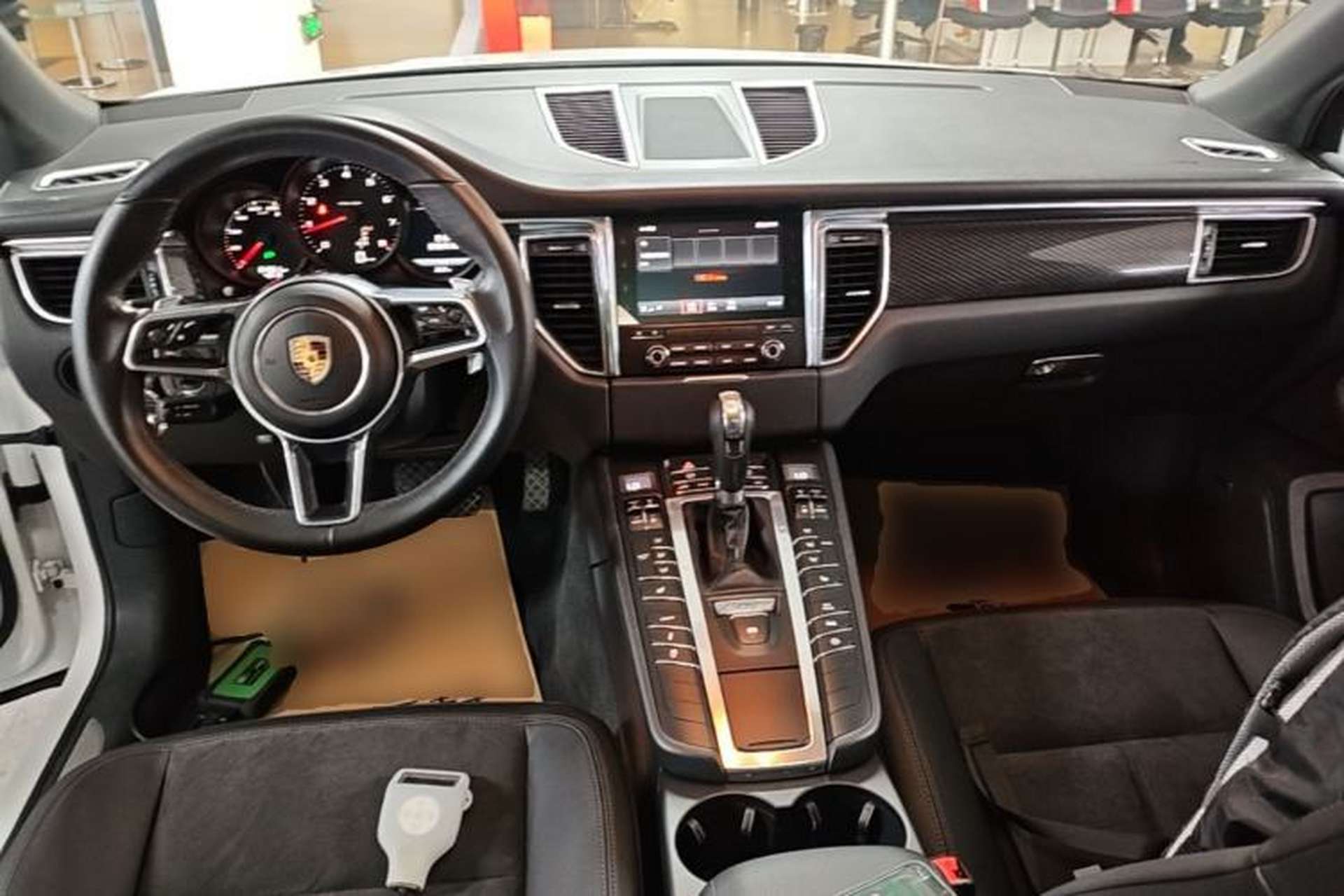 Used Porsche Macan 2017 Macan 2.0T Center Console