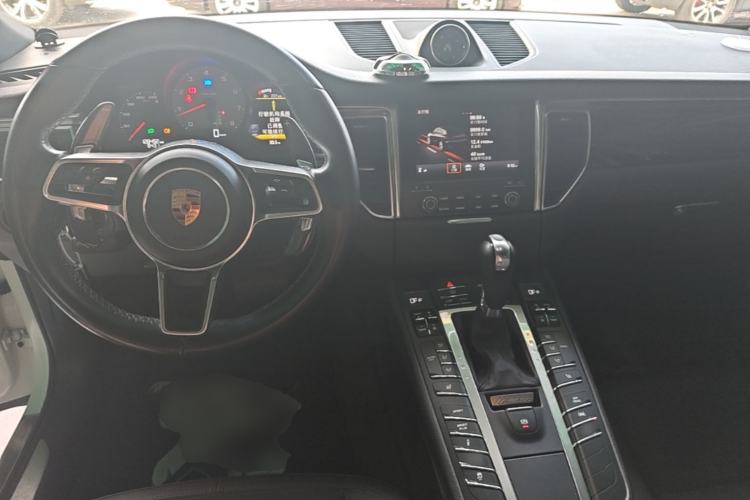 Used Porsche Macan 2017 Macan S 3.0T Center Console