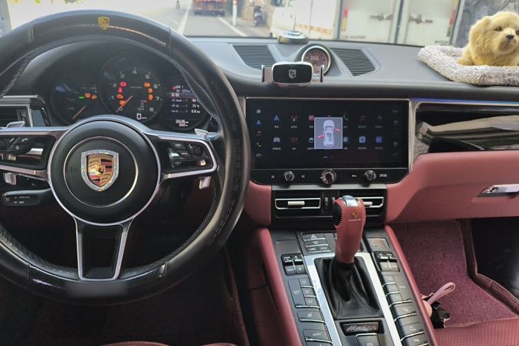 Used Porsche Macan 2017 Macan 2.0T Center Console