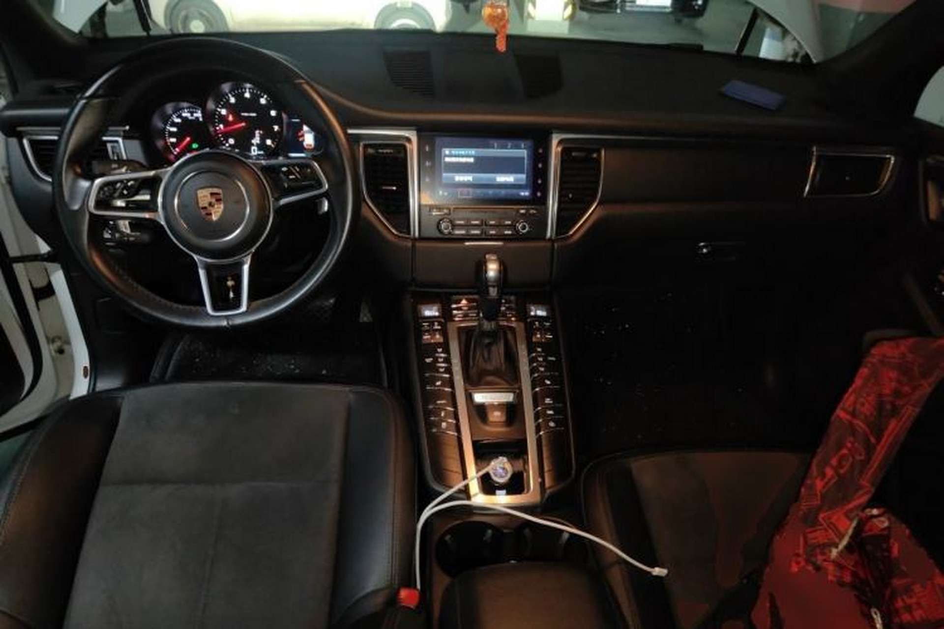 Used Porsche Macan 2017 Macan 2.0T Center Console
