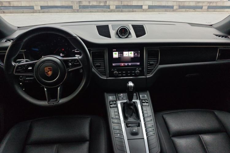 Used Porsche Macan 2017 Macan 2.0T Center Console