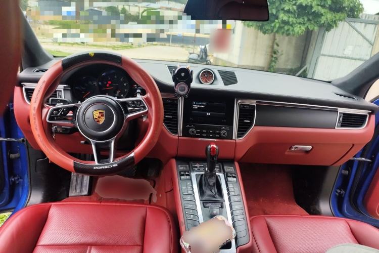 Used Porsche Macan 2017 Macan 2.0T Center Console