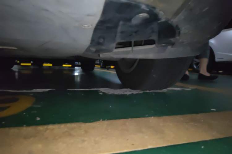 Used Porsche Macan 2017 Macan 2.0T Chassis Front Left