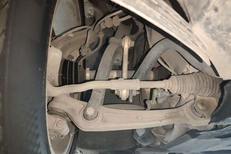 Used Porsche Macan 2017 Macan 2.0T Chassis Front Right