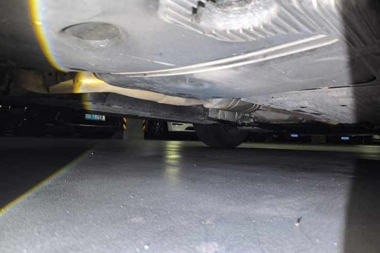 Used Porsche Macan 2017 Macan 2.0T Chassis Rear Right
