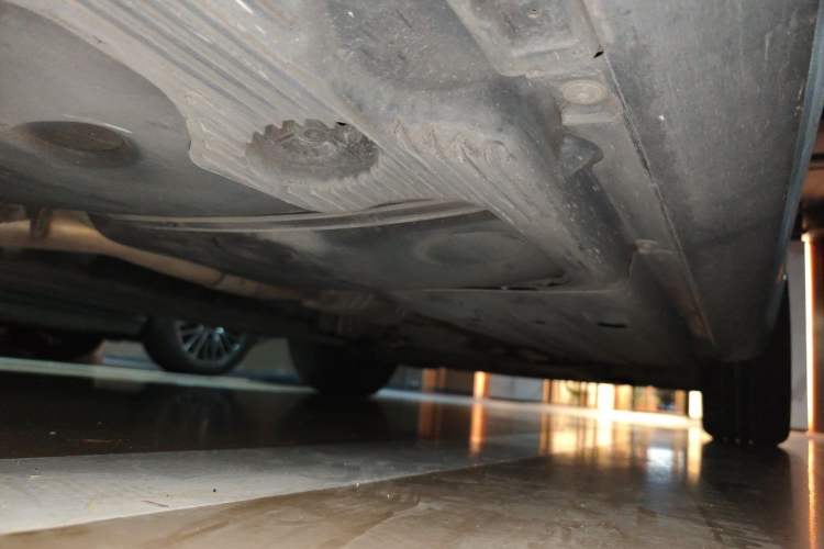 Used Porsche Macan 2017 Macan 2.0T Chassis Rear Right