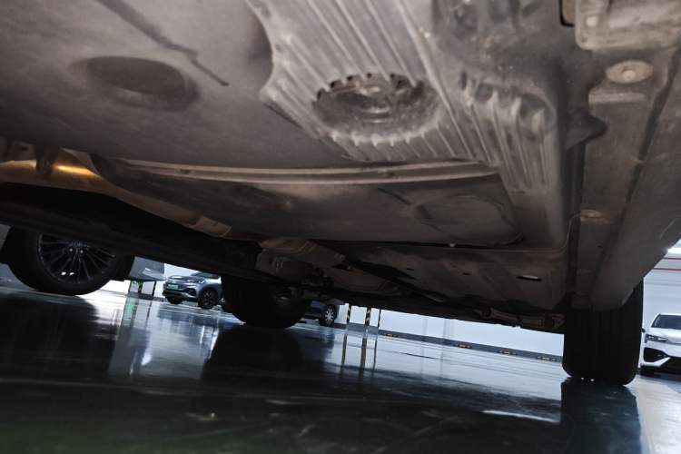 Used Porsche Macan 2017 Macan 2.0T Chassis Rear Right
