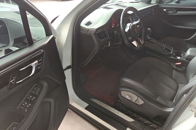 Used Porsche Macan 2017 Macan S 3.0T Driver Seat