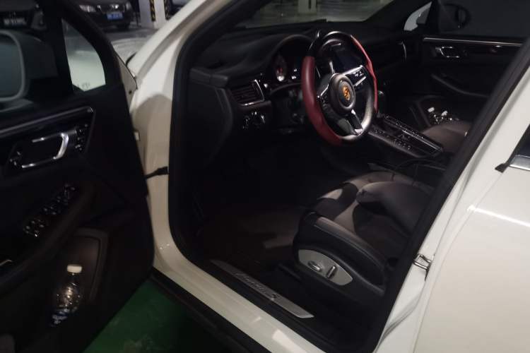 Used Porsche Macan 2017 Macan S 3.0T Driver Seat