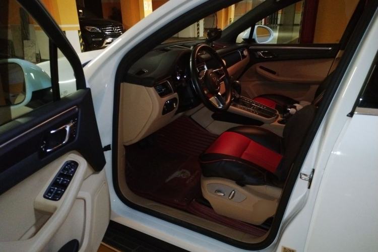 Used Porsche Macan 2017 Macan 2.0T Driver Seat