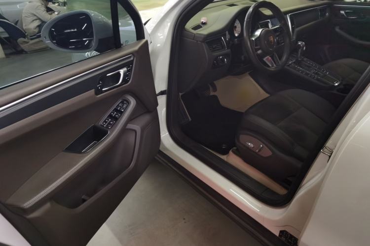 Used Porsche Macan 2017 Macan 2.0T Driver Seat