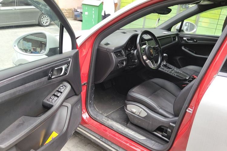 Used Porsche Macan 2017 Macan 2.0T Driver Seat
