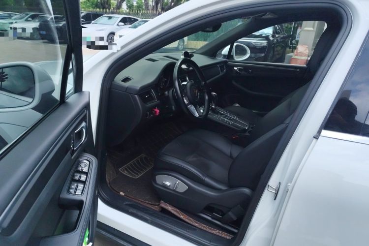 Used Porsche Macan 2017 Macan 2.0T Driver Seat