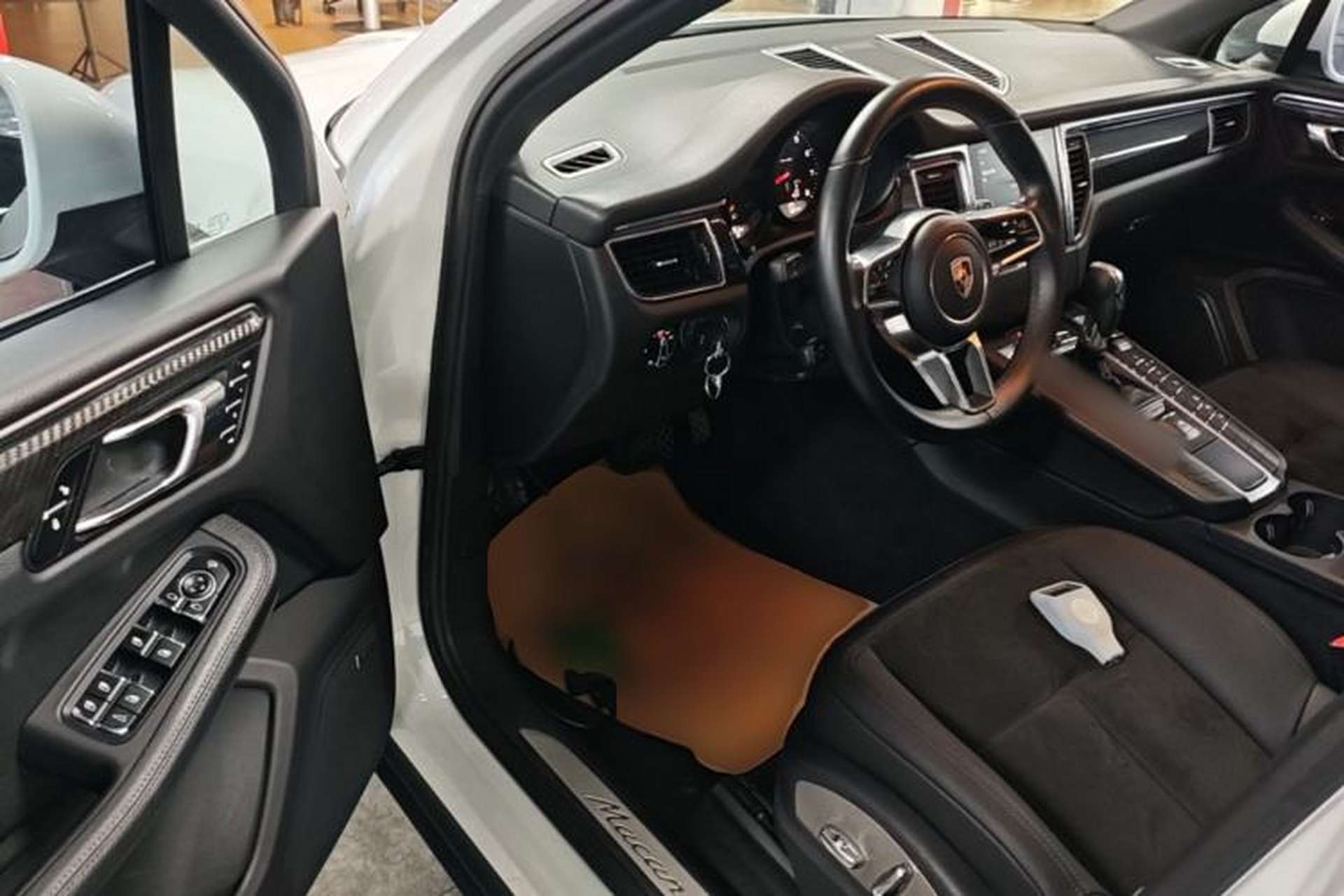 Used Porsche Macan 2017 Macan 2.0T Driver Seat