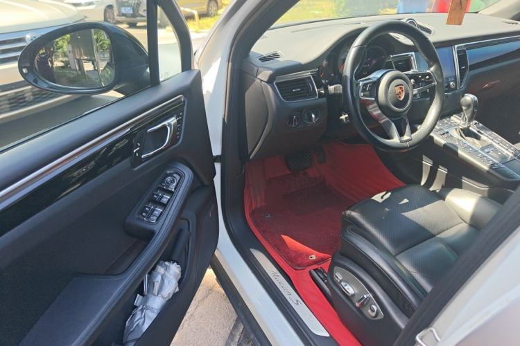 Used Porsche Macan 2017 Macan S 3.0T Driver Seat