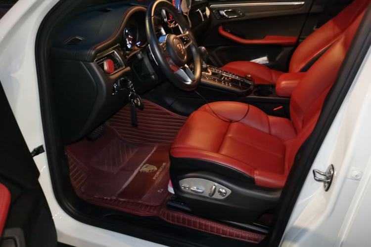 Used Porsche Macan 2017 Macan 2.0T Driver Seat