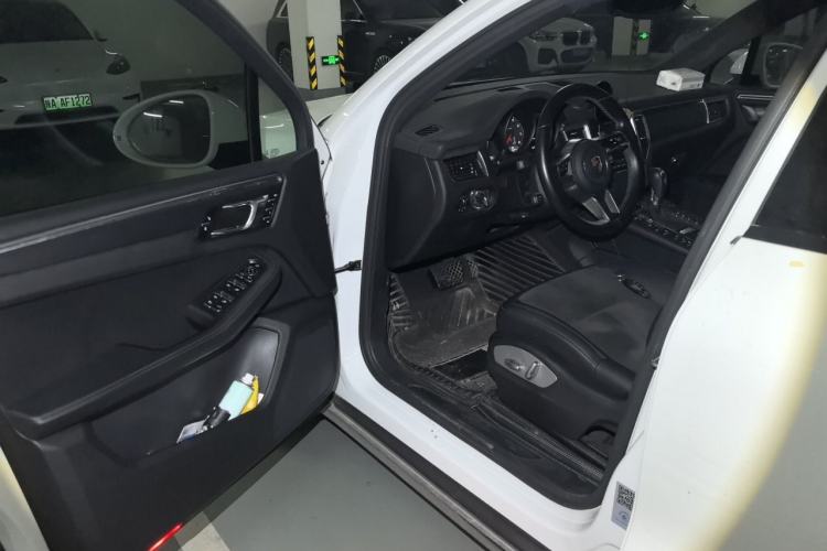 Used Porsche Macan 2017 Macan 2.0T Driver Seat