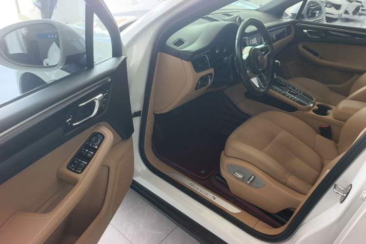 Used Porsche Macan 2017 Macan S 3.0T Driver Seat