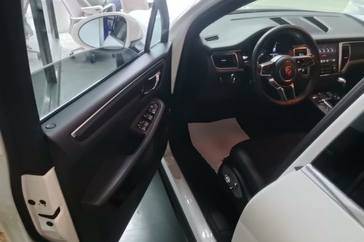 Used Porsche Macan 2017 Macan 2.0T Driver Seat