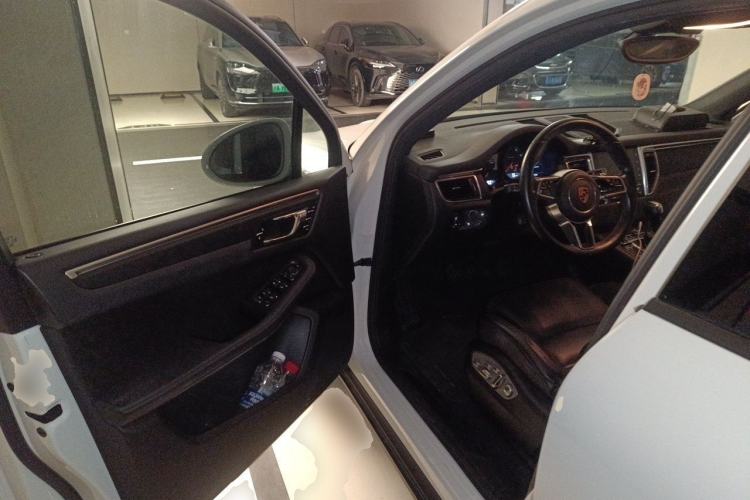 Used Porsche Macan 2017 Macan 2.0T Driver Seat