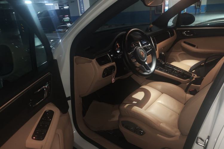 Used Porsche Macan 2017 Macan 2.0T Driver Seat