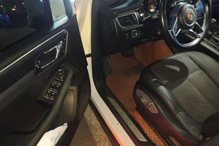 Used Porsche Macan 2017 Macan 2.0T Driver Seat