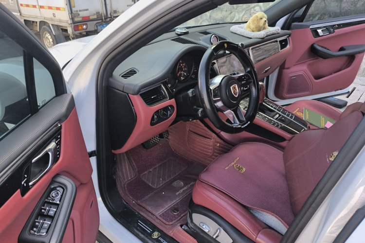 Used Porsche Macan 2017 Macan 2.0T Driver Seat