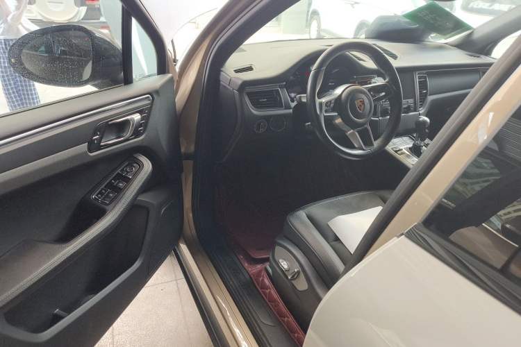 Used Porsche Macan 2017 Macan 2.0T Driver Seat