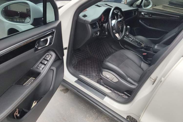 Used Porsche Macan 2017 Macan S 3.0T