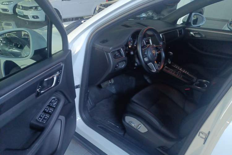 Used Porsche Macan 2017 Macan 2.0T Driver Seat