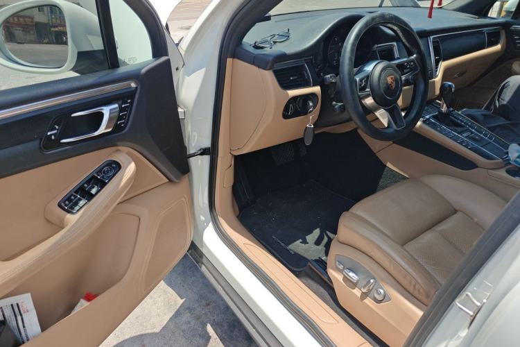 Used Porsche Macan 2017 Macan 2.0T Driver Seat