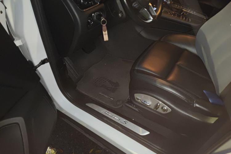 Used Porsche Macan 2017 Macan S 3.0T Driver Seat