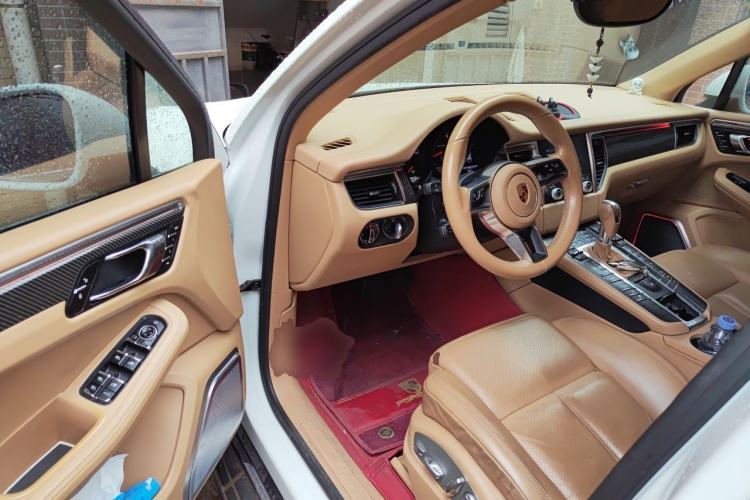 Used Porsche Macan 2017 Macan 2.0T Driver Seat