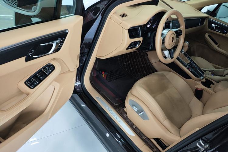 Used Porsche Macan 2017 Macan 2.0T Driver Seat