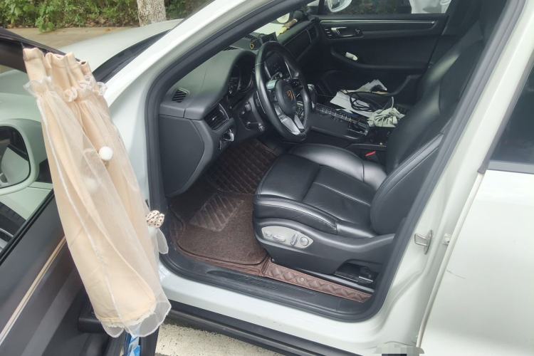 Used Porsche Macan 2017 Macan 2.0T Driver Seat