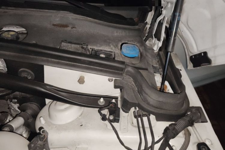 Used Porsche Macan 2017 Macan S 3.0T Engine Bay Left