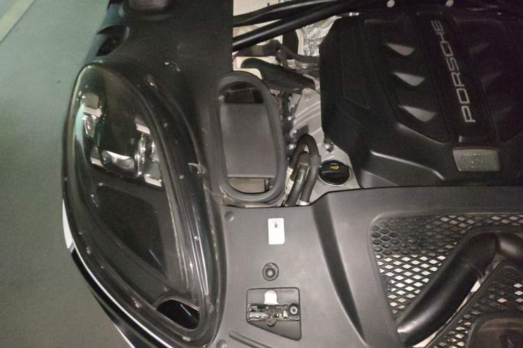 Used Porsche Macan 2017 Macan GTS 3.0T Engine Bay Right