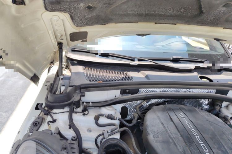 Used Porsche Macan 2017 Macan 2.0T Engine Bay Right