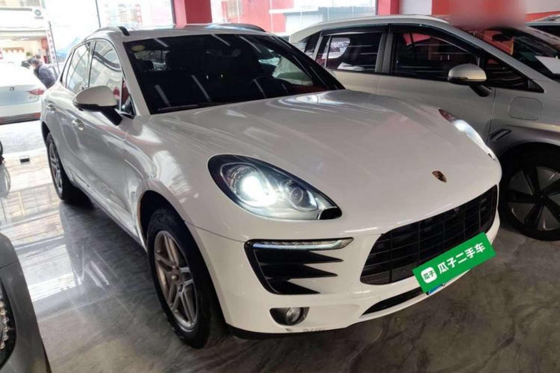 Used Porsche Macan 2017 Macan 2.0T Exterior 1