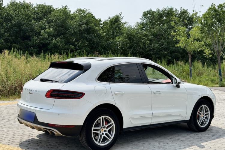 Used Porsche Macan 2017 Macan 2.0T Exterior 1