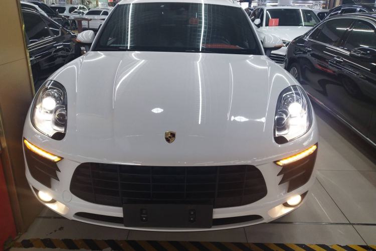 Used Porsche Macan 2017 Macan 2.0T Exterior 1