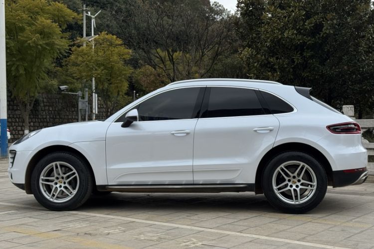 Used Porsche Macan 2017 Macan 2.0T Exterior 1