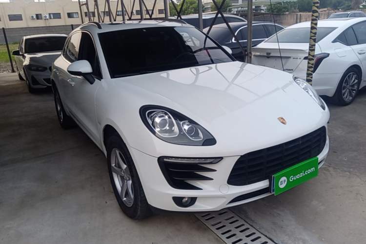 Used Porsche Macan 2017 Macan 2.0T Exterior 1