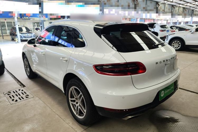 Used Porsche Macan 2017 Macan 2.0T Exterior 2